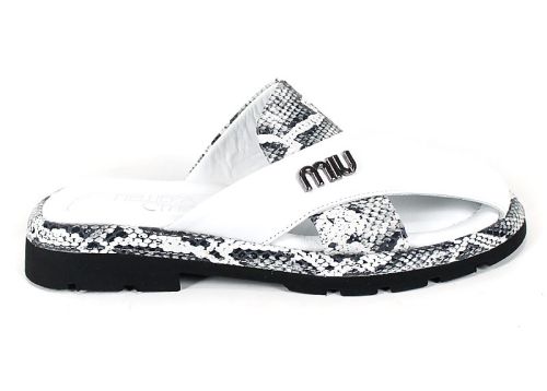 Дамски чехли от бяла естествена кожа със змийски принт – модел Notte Viva