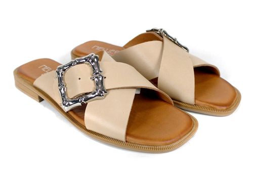 Дамски чехли Forma Nuova – бежови, естествена кожа, с тока