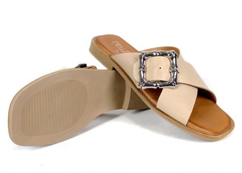 Дамски чехли Forma Nuova – бежови, естествена кожа, с тока