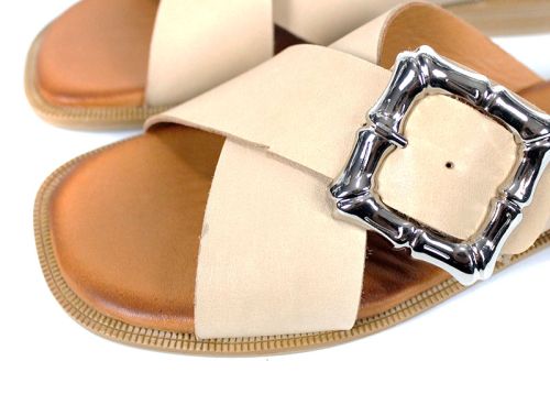 Дамски чехли Forma Nuova – бежови, естествена кожа, с тока