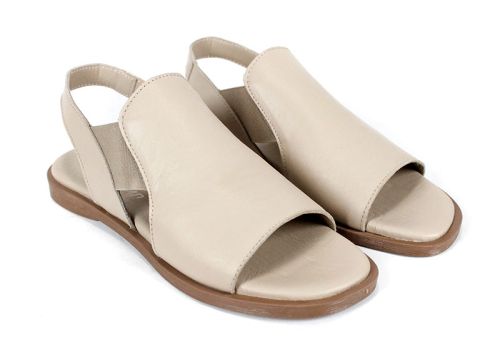 дамски ниски сандали от естествена кожа в бежов цвят Penta Koko