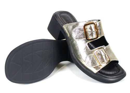 Дамски чехли от естествена кожа Brilla Doppia в златист цвят със среден ток