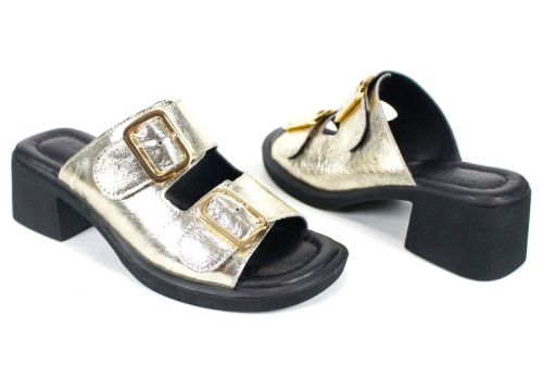 Дамски чехли от естествена кожа Brilla Doppia в златист цвят със среден ток