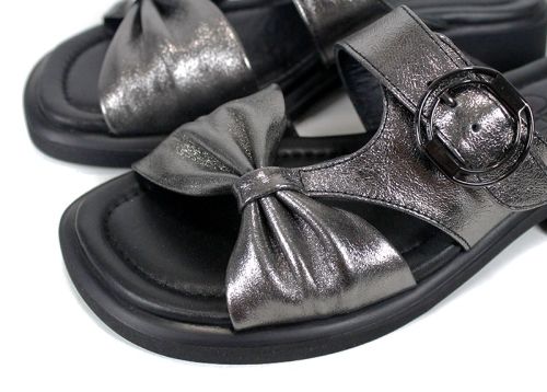 Papuci damă Luna Vela din piele naturală culoare platină