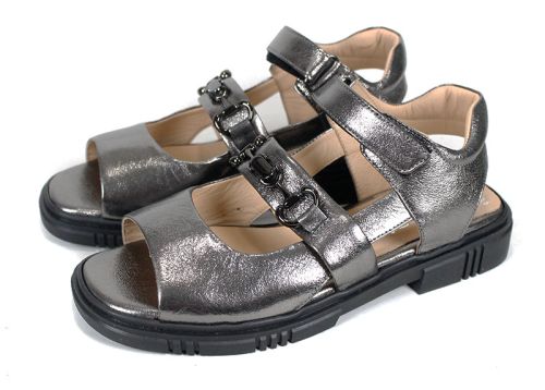 Sandale damă Urban Pulse platina din piele naturală cu velcro și talpă joasă neagră.