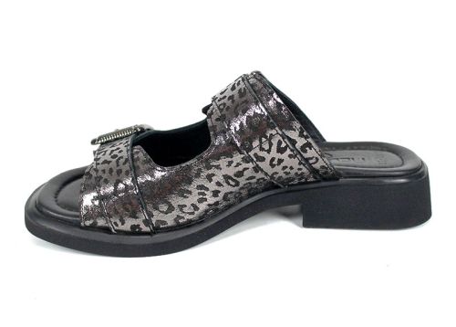 Дамски чехли Silver Wild от естествена кожа, сребрист леопард, регулируеми каишки.