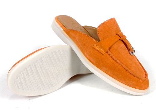 Duna Beige оранжеви дамски мокасини от велур