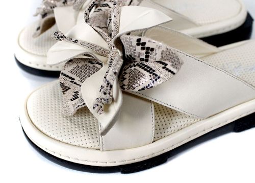 papuci damă Dalia Fiore din piele bej cu fundă decorativă