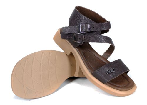 Sandale din piele naturală maro închis cu barete duble – model Luna Vivace