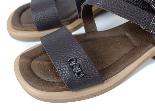 Sandale din piele naturală maro închis cu barete duble – model Luna Vivace