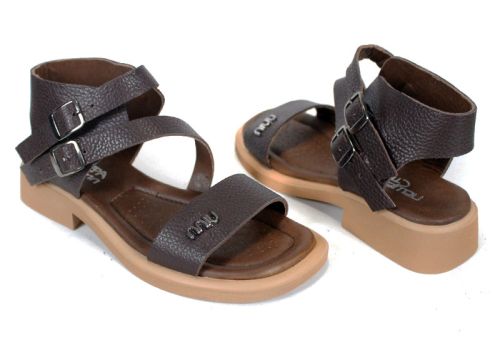 Sandale din piele naturală maro închis cu barete duble – model Luna Vivace