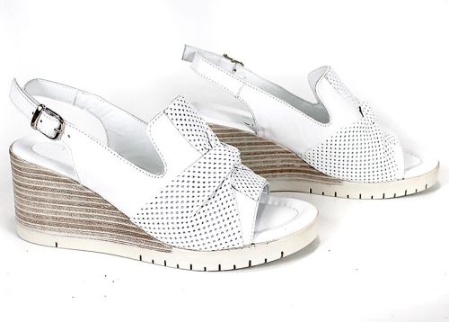Sandale albe de damă Sole Luminosa din piele naturală cu fundiță perforată pe platformă