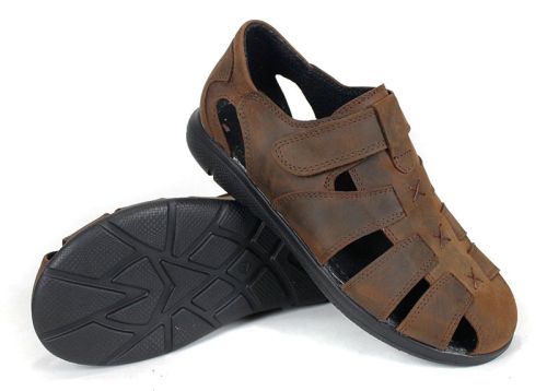Vento Nero – мъжки кафяви сандали от естествена „крейзи“ кожа с велкро и ниско ходило