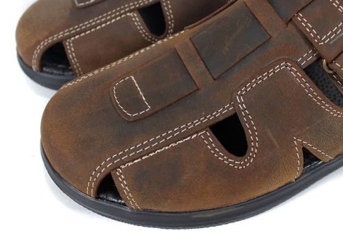 Мъжки чехли със затворени пръсти в кафяво – удобство и качество - модел Борис