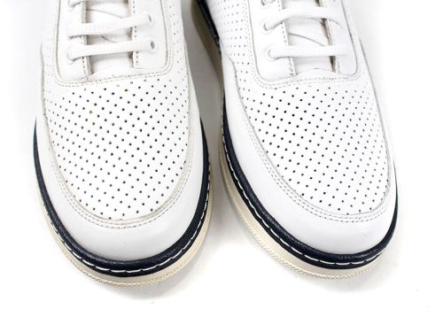 Преоценени мъжки ежедневни обувки с връзки в бяло - Модел Карлос.