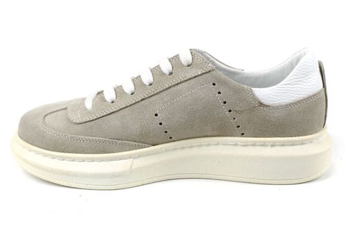 Преоценени мъжки, спортни обувки от естествен велур в бежово - Модел Ринго.