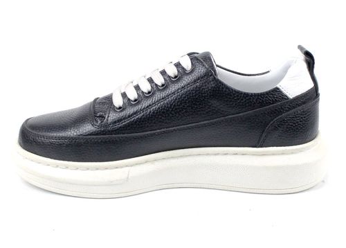 Мъжки, спортни обувки от естествена кожа в черно - Модел Роки - преоценени
