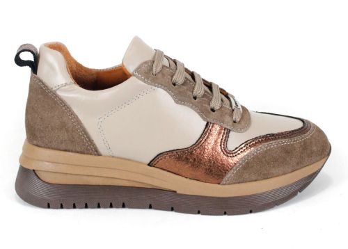 Дамски сникърси Cuoio Brillante от естествена кожа и велур с бакърен акцент