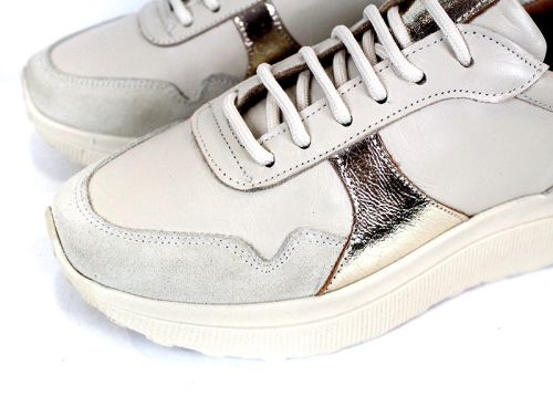 Дамски сникърси Aurea Luce от естествена кожа и велур с бежов цвят и златист детайл