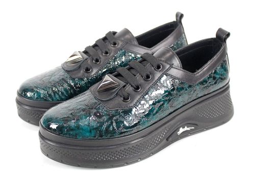 Дамски ежедневни обувки Scala Moda зелено – фейшън модел с мачкан лак, естествена кожа и платформа