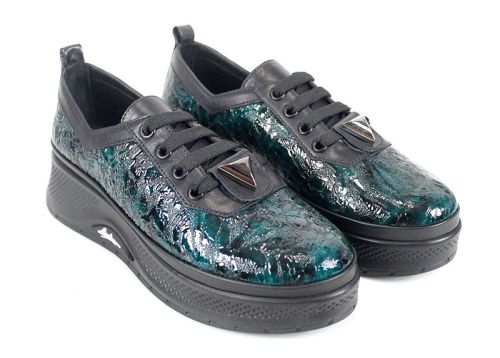 Дамски ежедневни обувки Scala Moda зелено – фейшън модел с мачкан лак, естествена кожа и платформа