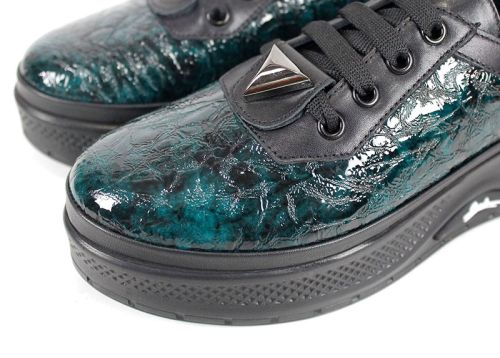 Дамски ежедневни обувки Scala Moda зелено – фейшън модел с мачкан лак, естествена кожа и платформа