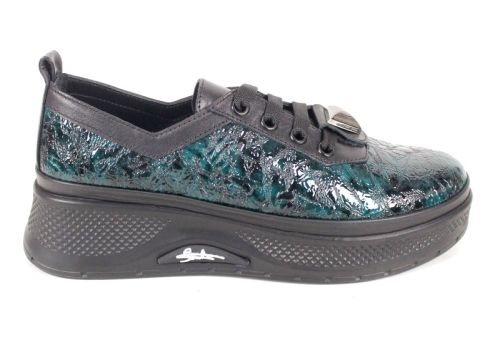 Дамски ежедневни обувки Scala Moda зелено – фейшън модел с мачкан лак, естествена кожа и платформа