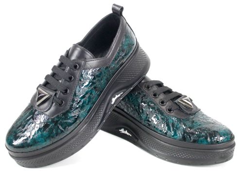 Дамски ежедневни обувки Scala Moda зелено – фейшън модел с мачкан лак, естествена кожа и платформа