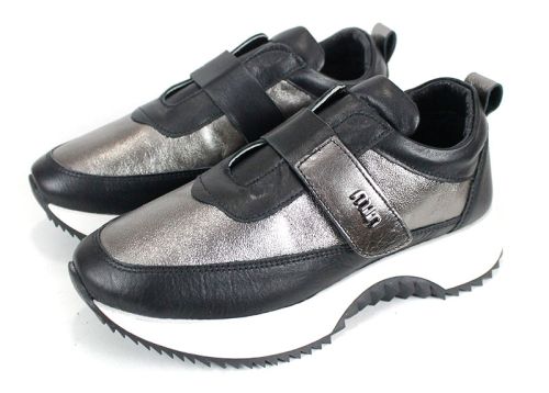 Дамски сникърси Nova Stella от естествена кожа – черно и платина