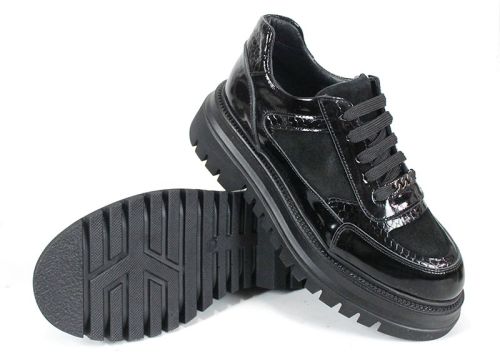 дамски обувки Nero Serpente от черен лак, велур и змийски принт