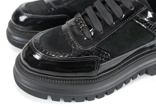 дамски обувки Nero Serpente от черен лак, велур и змийски принт