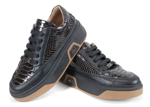 дамски обувки Vita Elegante черни от естествена кожа и лак със змийска щампа