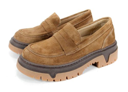 дамски лоуфъри Aurora Line велур цвят канела с грубо ходило