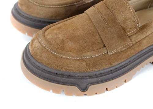 дамски лоуфъри Aurora Line велур цвят канела с грубо ходило