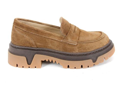 дамски лоуфъри Aurora Line велур цвят канела с грубо ходило
