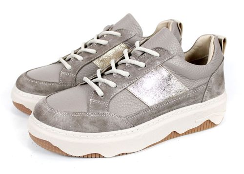 Дамски сникърси Авилета от визон кожа и велур със златен акцент и бяла подметка