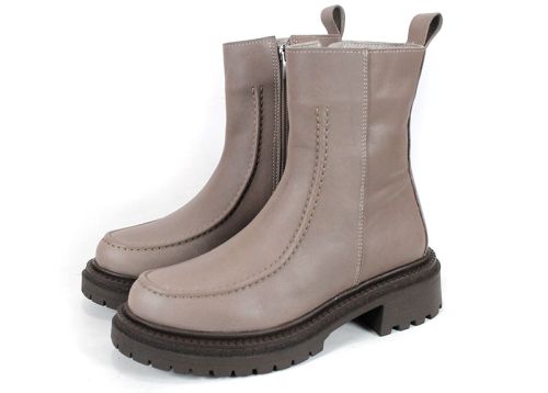 Дамски боти от естествена кожа в цвят визон Luce Velluto с плюшен хастар, стабилно ходило с грайфер и модерен дизайн тип мокасин