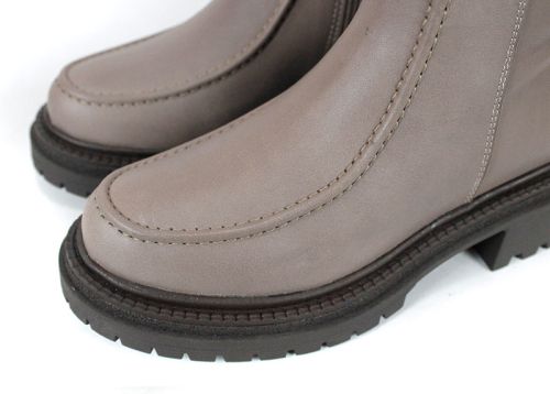 Дамски боти от естествена кожа в цвят визон Luce Velluto с плюшен хастар, стабилно ходило с грайфер и модерен дизайн тип мокасин