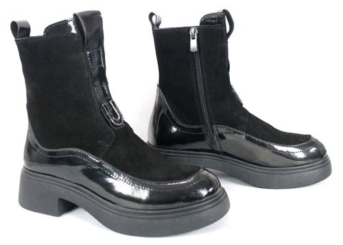 дамски боти Velura Nera от естествен велур и лак в черно с ластик отпред, страничен цип и олекотено ходило