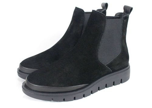 дамски челси боти Lumea от естествен велур, черен цвят, с еластични ленти и ниско ходило