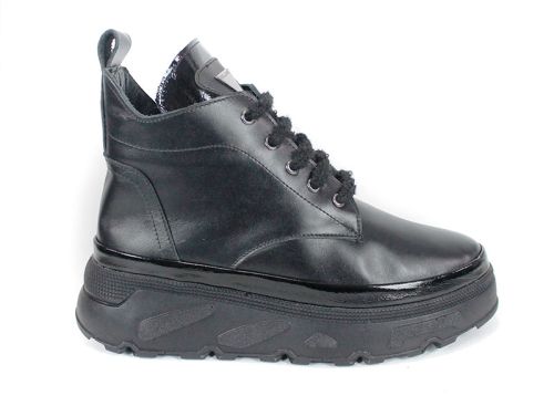 Дамски спортни боти Night Nova от естествена кожа – черни