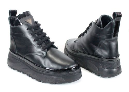 Дамски спортни боти Night Nova от естествена кожа – черни