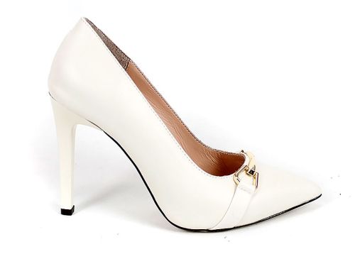 Дамски официални обувки Nera – естествена кожа, цвят шампанско, висок ток