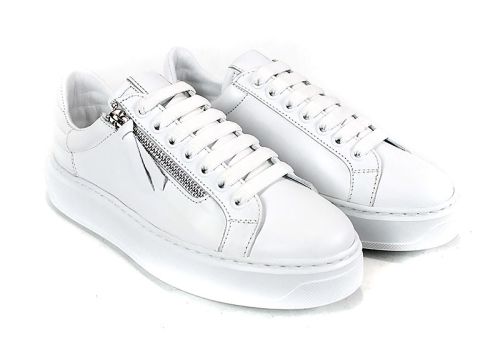 Дамски сникърси Aero Bianca бели естествена кожа