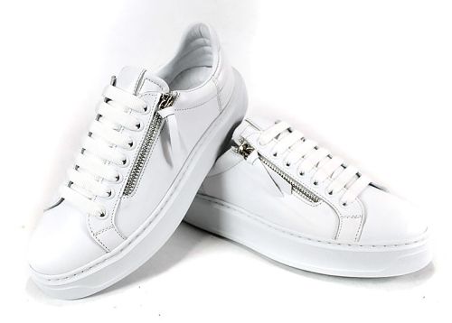 Дамски сникърси Aero Bianca бели естествена кожа