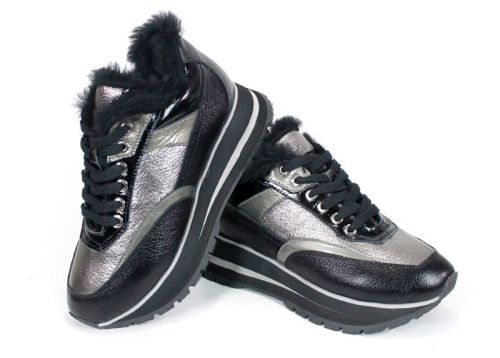 дамски сникърси Aurora Shine естествена кожа платинена и черна с вълнен хастар