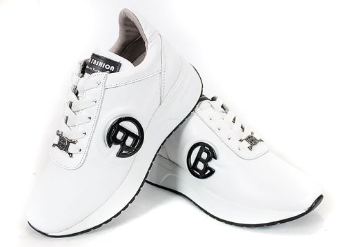 Дамски сникърси Aria Soft – бяла естествена кожа, комфорт и стил