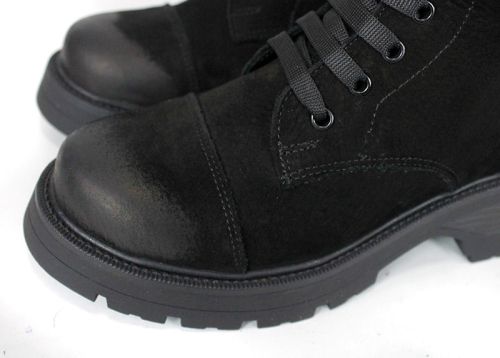 Дамски кубинки Terra Vento от естествен черен набук с връзки и цип