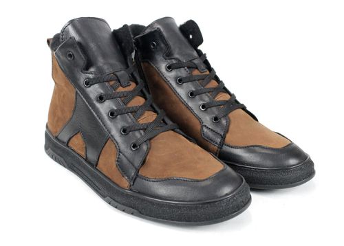 Мъжки боти Strada Vero от естествена кожа в черно и светло кафяво, с връзки и страничен цип