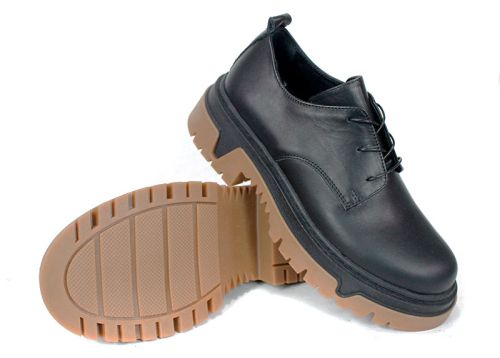 Дамски ежедневни обувки Terra Forte от черна естествена кожа с дебело контрастно ходило